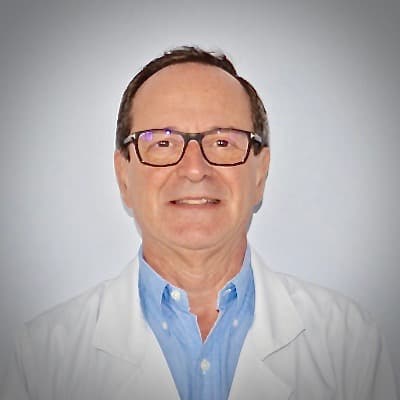 Dr. Campos Lopes — Director Clínico e Oftalmologista na Clinoftal, Porto